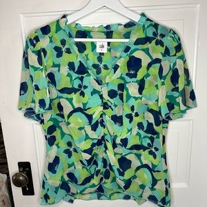 NWT Cabi Trixie Top - Size M